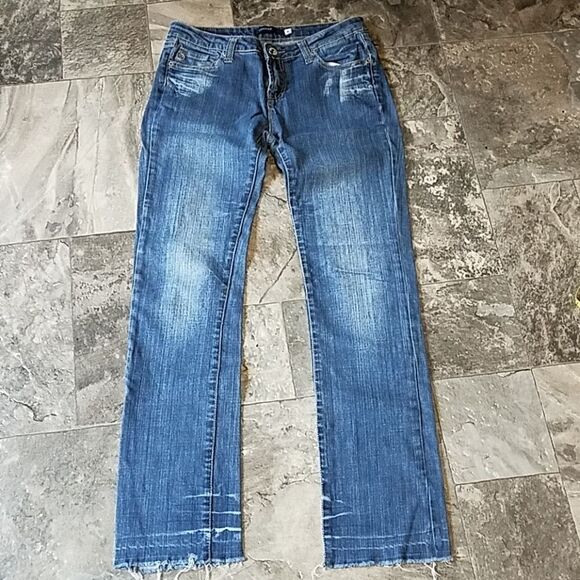 Vigoss Straight Leg Raw Hem Distressed Jeans 9 - Picture 2 of 8